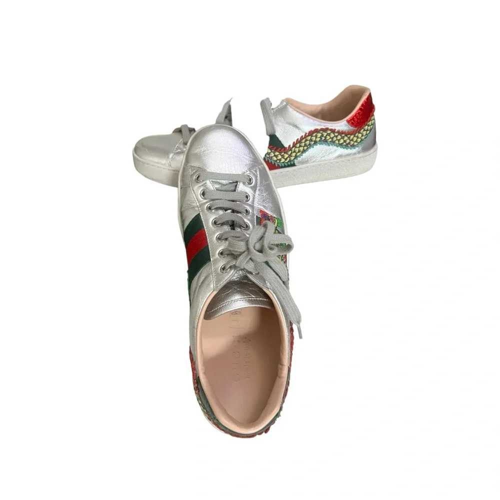 • Authenticity Guarantee
Gucci Ace Embroidered Men's Sneaker Silver Dragon shoes - Picture 2 of 16